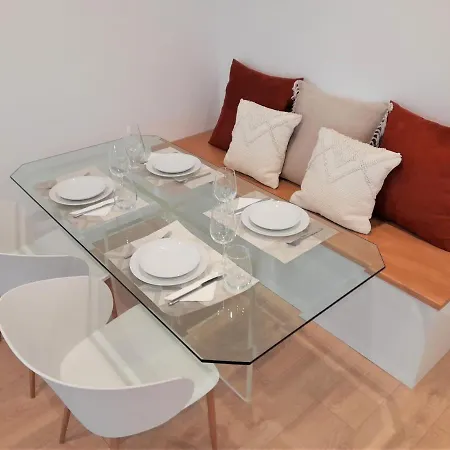 Con Encanto En Centro Historico -tinerialucushome Апартаменты *